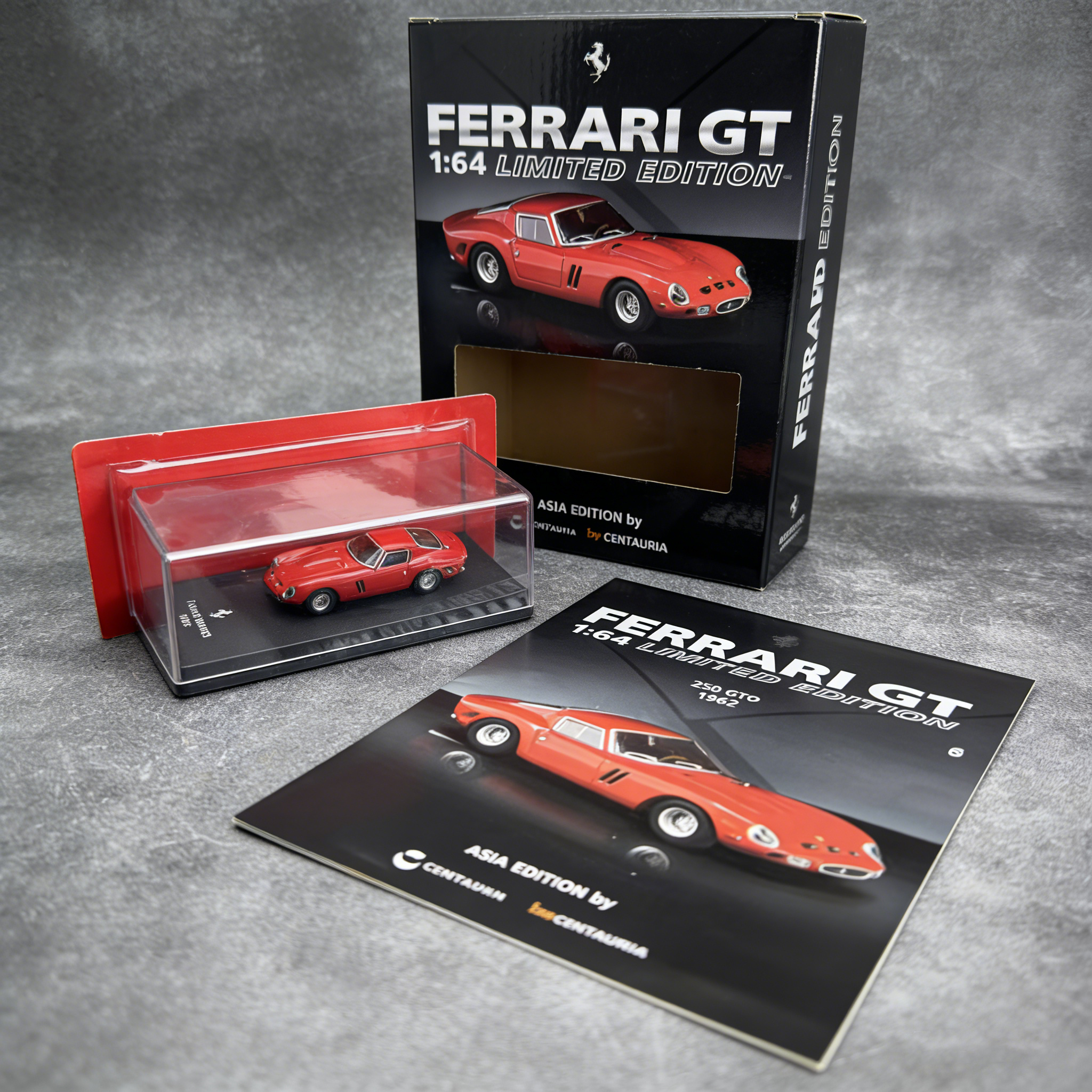 Car in Magazine CENTAURIA IXO  - مراجعة Die Cast Car 1 64 وسعره