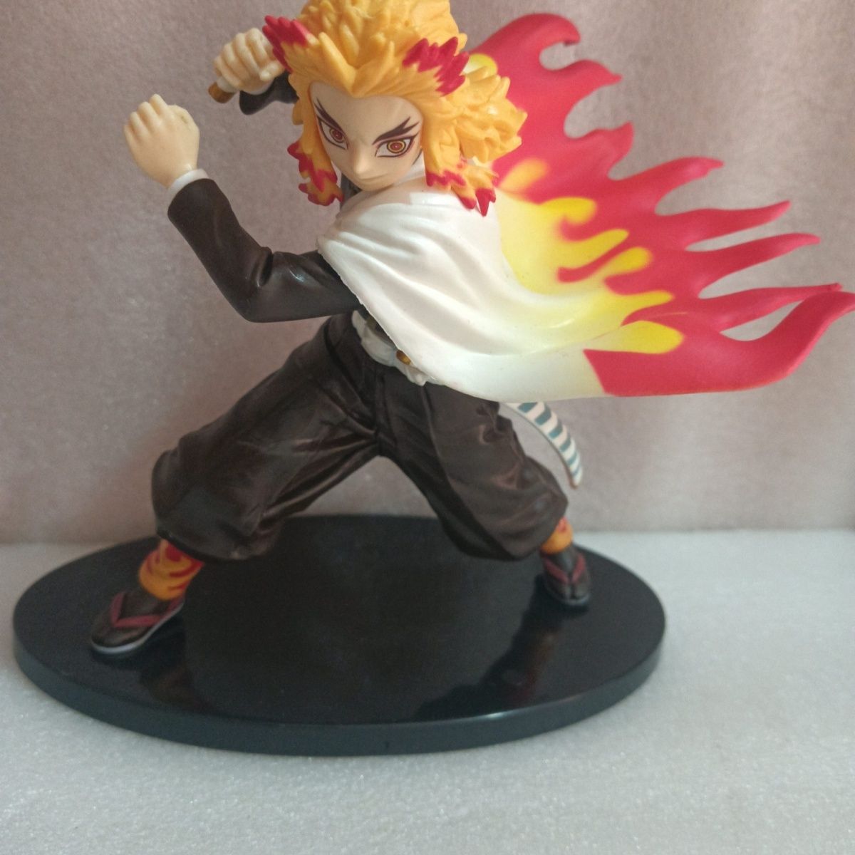20cm Demon Slayer scale figure - مراجعة Vinyl Figure Blank وسعره
