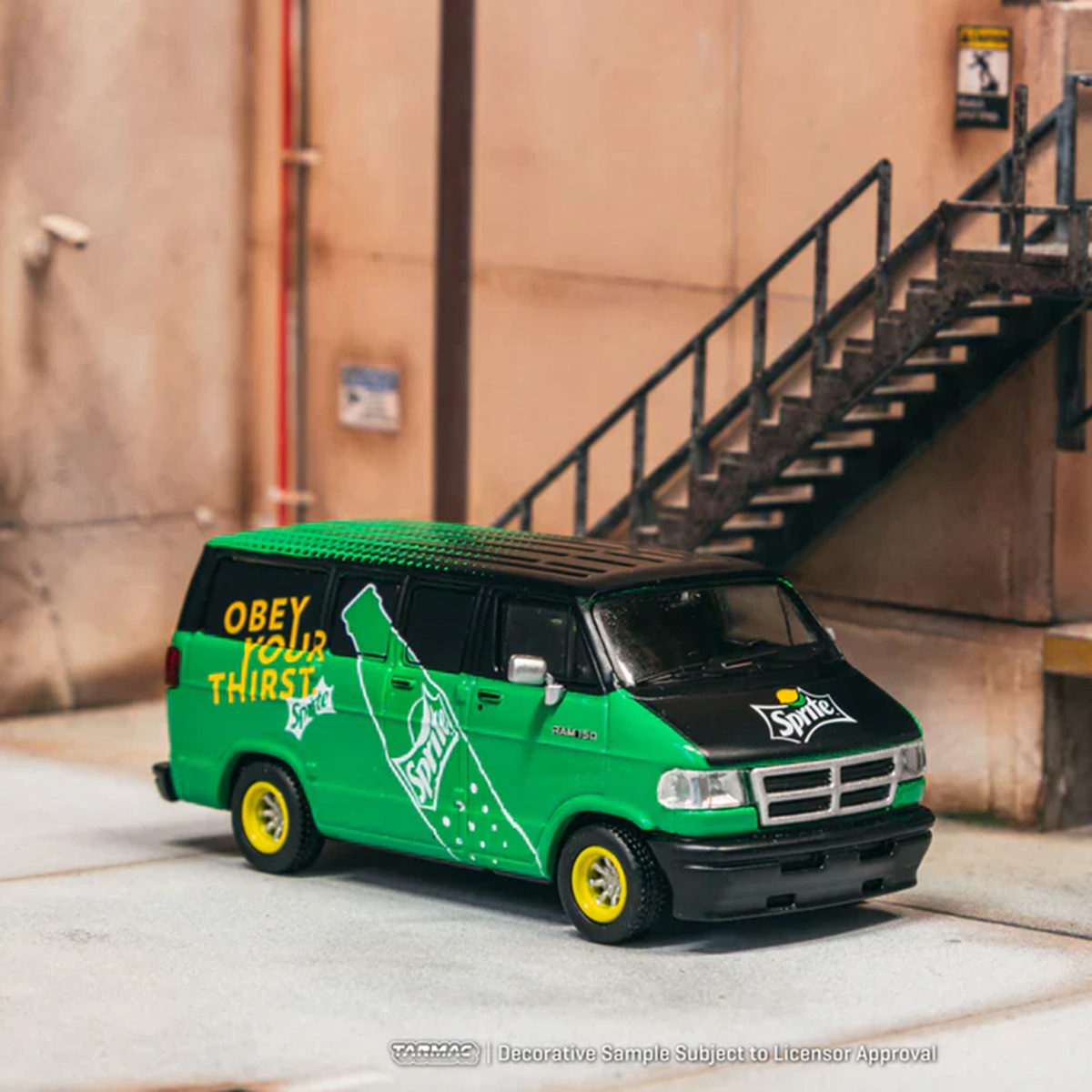Tarmac Works 1:64 Dodge Ram 15 - مراجعة Die Cast Car 1 64 وسعره