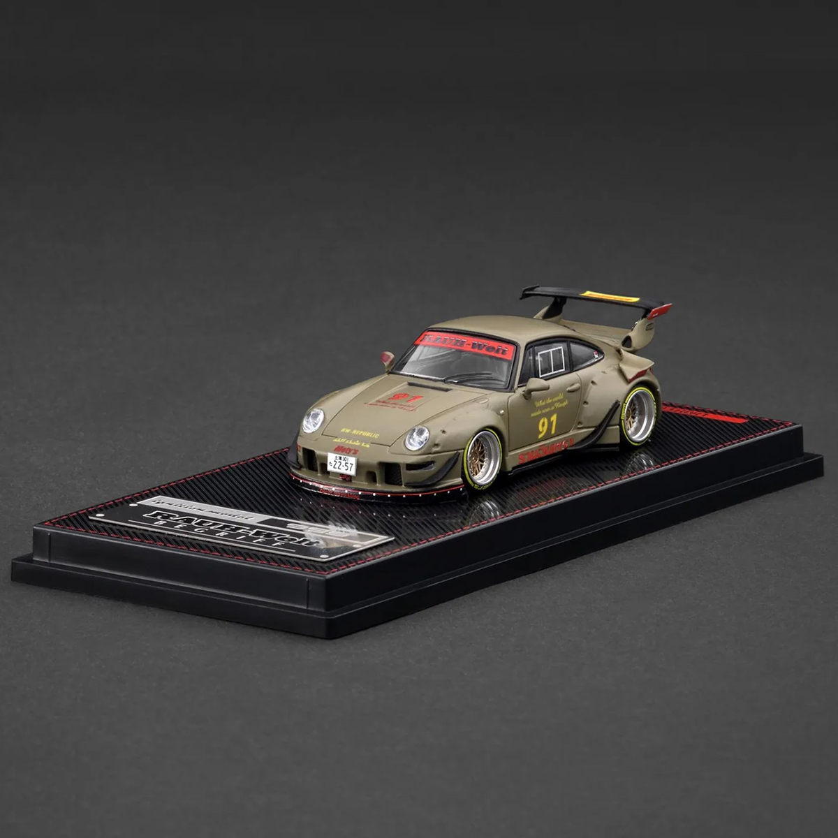 Ignition Model IG3873 1:64 Por - مراجعة Die Cast Car 1 64 وسعره