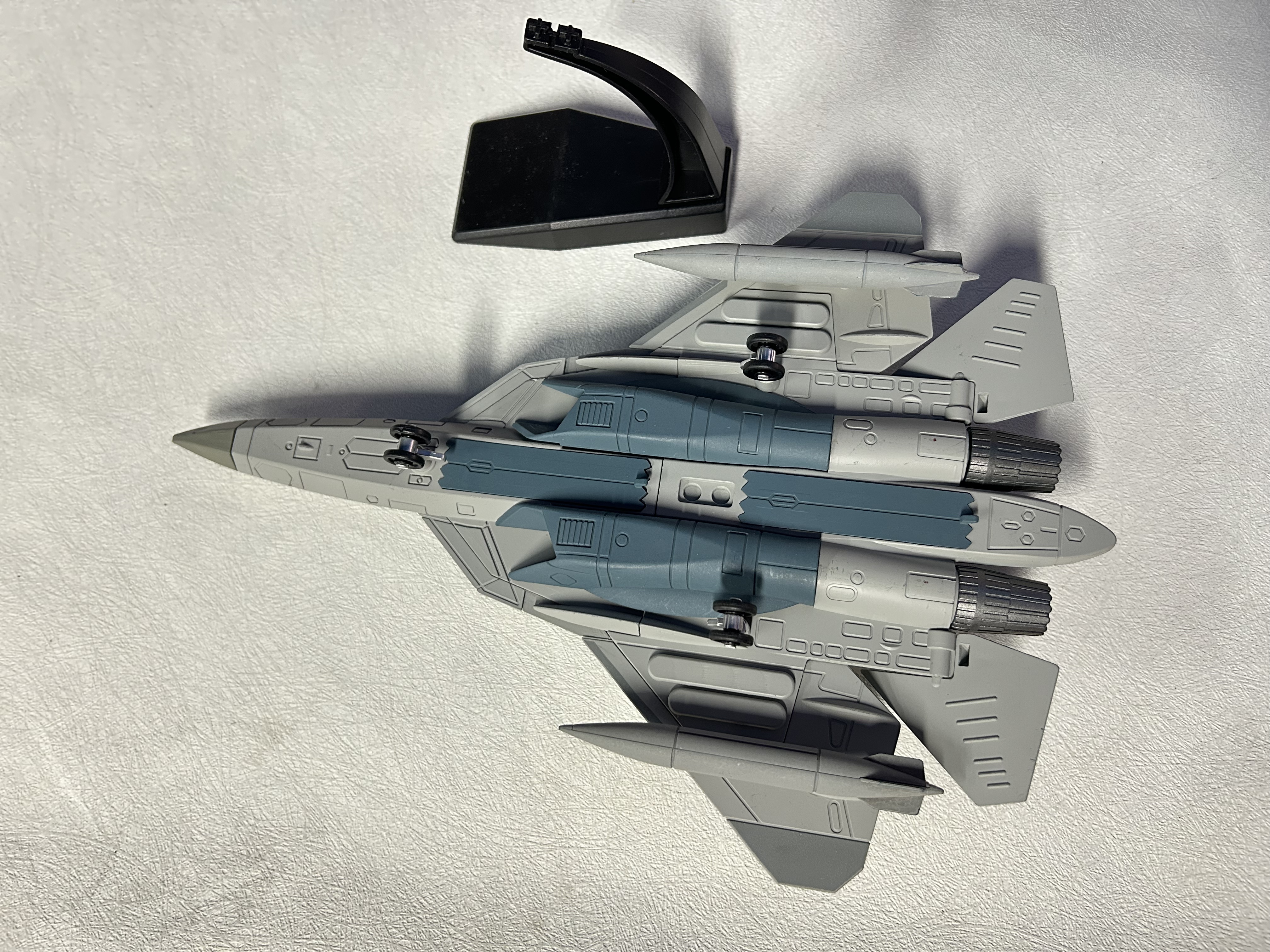 Aircraft Model Toy 1/72 Scale  - مراجعة Model Airplane Plastic وسعره